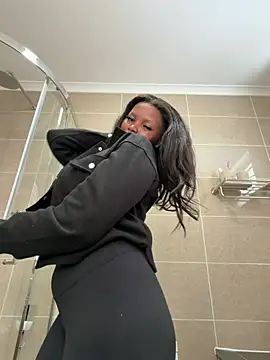 Snapshot of Neelo-Smith chatting on 04-26-26, 10:46 Neelo-Smith online show from 04-26-26, 10:46