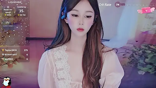 Aimee-520 online show from 02-19-25, 04:44