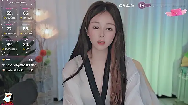 Aimee-520 online show from 03-22-25, 04:37