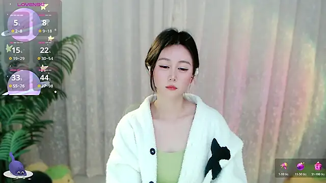 Snapshot of Aimee-520 chatting on 01-18-26, 07:34 Aimee-520 online show from 01-18-26, 07:34