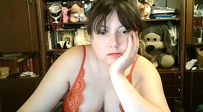 CarrieQPeach online show from 12-12-24, 07:04