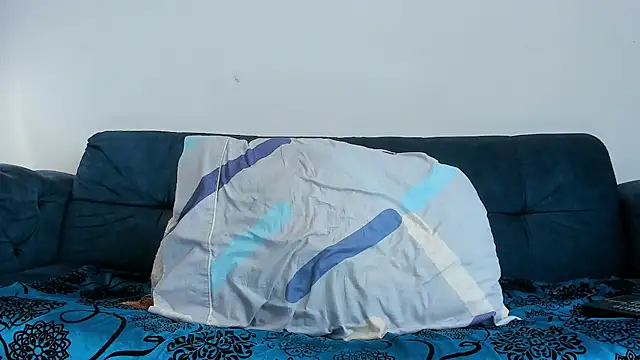 Snapshot of jake_skye chatting on 11-07-25, 04:18 jake skye online show from 11-07-25, 04:18