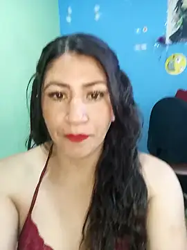 Snapshot of nammy__dirtyhott chatting on 01-16-25, 01:47 nammy dirtyhott online show from 01-16-25, 01:47