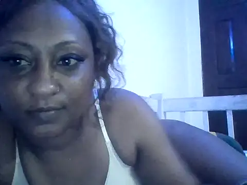 Snapshot of TenderE chatting on 07-10-26, 09:28 TenderE online show from 07-10-26, 09:28