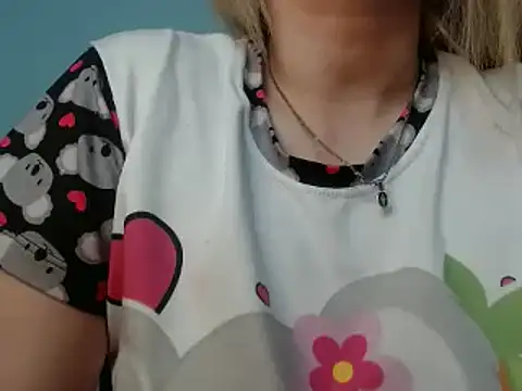 69liamilk69 online show from 12-02-24, 07:58