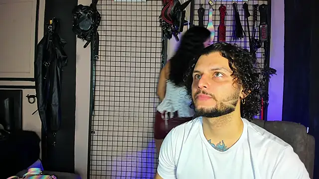 Snapshot of Twisted_Fantasy chatting on 01-21-25, 12:29 Twisted Fantasy online show from 01-21-25, 12:29