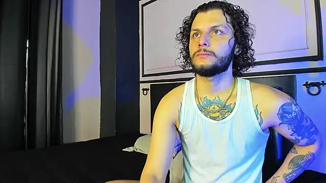 Snapshot of Twisted_Fantasy chatting on 02-26-25, 12:36 Twisted Fantasy online show from 02-26-25, 12:36