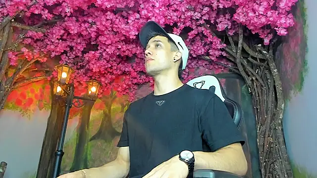 Snapshot of alexgiraldo_ chatting on 01-21-25, 11:13 alexgiraldo online show from 01-21-25, 11:13