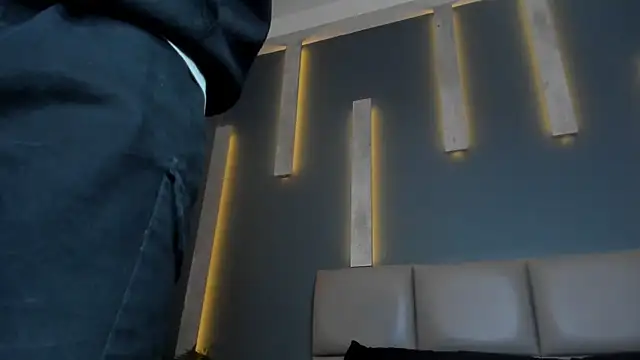 Snapshot of alexgiraldo_ chatting on 02-05-25, 02:26 alexgiraldo online show from 02-05-25, 02:26