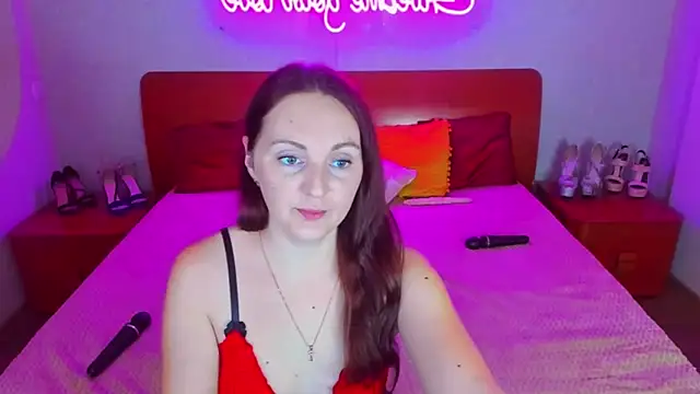 Snapshot of MagicEyess chatting on 01-19-25, 10:17 MagicEyess online show from 01-19-25, 10:17