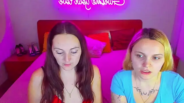 Snapshot of MagicEyess chatting on 01-22-25, 07:14 MagicEyess online show from 01-22-25, 07:14