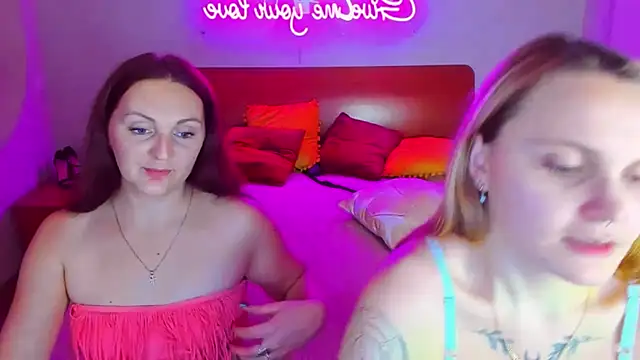Snapshot of MagicEyess chatting on 01-26-25, 10:34 MagicEyess online show from 01-26-25, 10:34