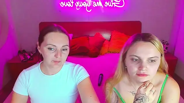 Snapshot of MagicEyess chatting on 03-02-25, 10:45 MagicEyess online show from 03-02-25, 10:45
