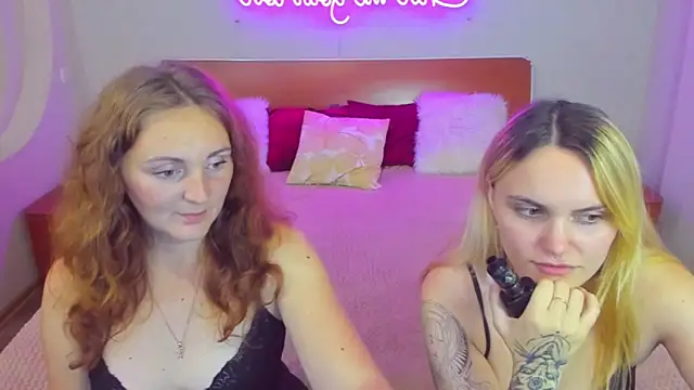 Snapshot of MagicEyess chatting on 10-09-25, 05:11 MagicEyess online show from 10-09-25, 05:11