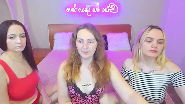 MagicEyess online show from 03-22-26, 07:45