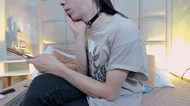 Hecatee 77 online show from 09-23-25, 07:50