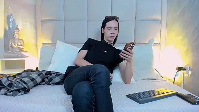 Hecatee 77 online show from 11-09-25, 07:23