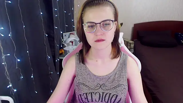 MissBrightShine online show from 02-02-25, 09:30