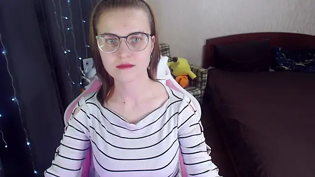 MissBrightShine online show from 02-05-25, 03:52