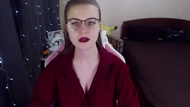 MissBrightShine online show from 02-14-25, 09:45