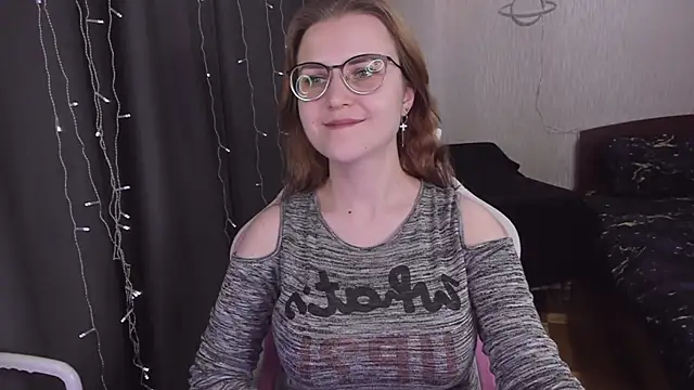 MissBrightShine online show from 03-21-25, 01:23