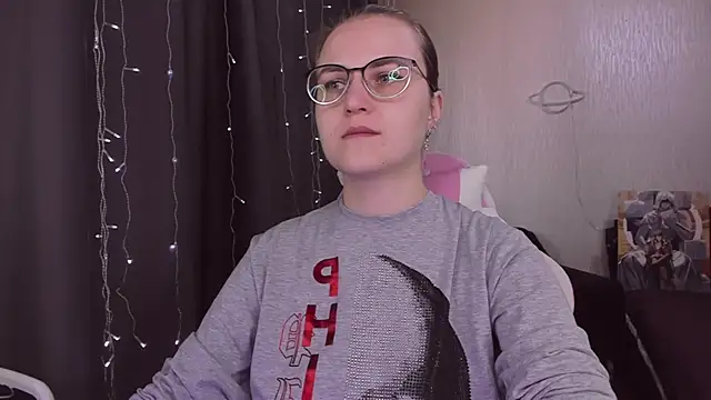 MissBrightShine online show from 09-30-25, 10:53