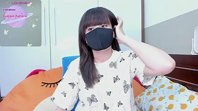 Snapshot of alonelove__ chatting on 09-20-25, 02:34 alonelove online show from 09-20-25, 02:34