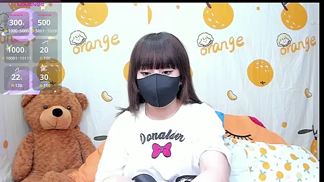 Snapshot of alonelove__ chatting on 10-16-25, 02:23 alonelove online show from 10-16-25, 02:23