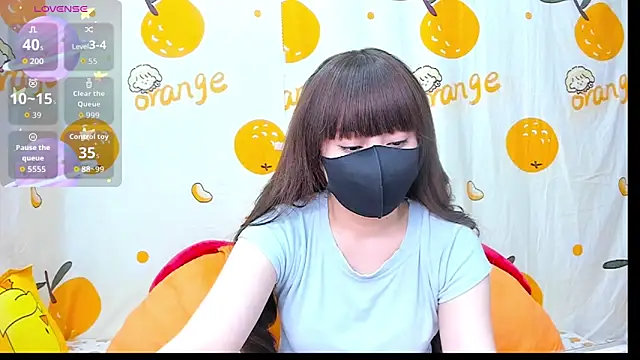 Snapshot of alonelove__ chatting on 11-13-25, 02:43 alonelove online show from 11-13-25, 02:43