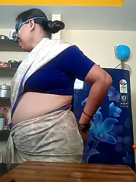 Snapshot of SANJU5888 chatting on 02-15-25, 08:54 SANJU5888 online show from 02-15-25, 08:54