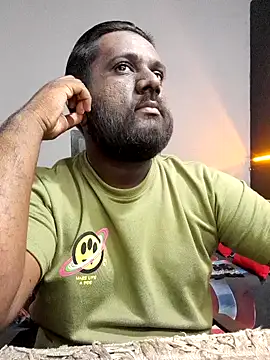 Rayansmith  online show from 02-20-25, 08:47