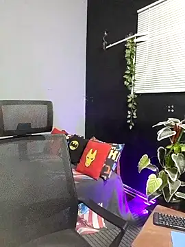 Rayansmith  online show from 10-10-25, 12:59