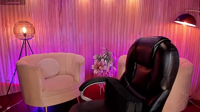 LisaMonroe  online show from 03-01-25, 12:12