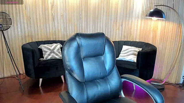 LisaMonroe  online show from 03-20-26, 08:25