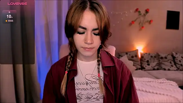 Snapshot of _selectrra chatting on 12-02-25, 08:59 selectrra online show from 12-02-25, 08:59