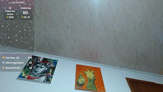 ZoeBakers  online show from 12-27-24, 10:37