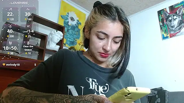 ZoeBakers  online show from 02-14-25, 05:57