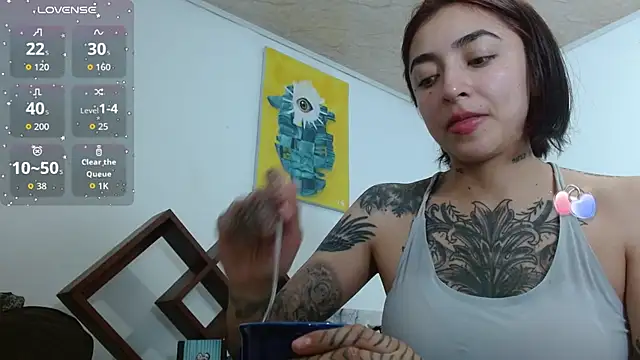 ZoeBakers  online show from 10-08-25, 01:47