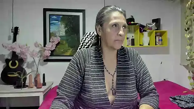 merlyna goldens online show from 01-30-25, 03:11