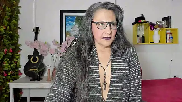 merlyna goldens online show from 01-30-25, 06:13