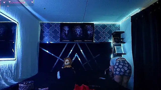 Zoe olsen online show from 12-04-25, 05:43