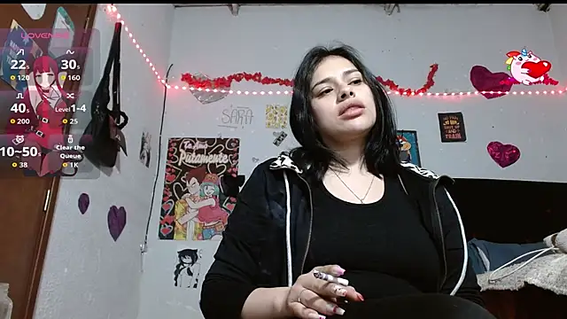 Snapshot of Saray_extrovert_ chatting on 09-17-25, 04:14 Saray extrovert online show from 09-17-25, 04:14