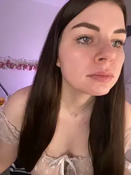 EllyNora online show from 12-04-25, 03:21