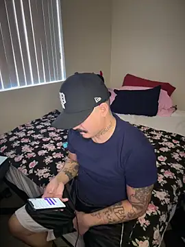 PeterGrandee online show from 10-23-25, 06:28