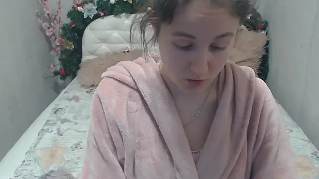 Holliy Cooper online show from 01-16-25, 12:31