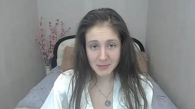 Holliy Cooper online show from 02-19-25, 04:11