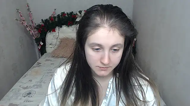 Snapshot of Holliy_Cooper chatting on 01-15-26, 09:25 Holliy Cooper online show from 01-15-26, 09:25