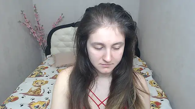 Holliy Cooper online show from 03-25-26, 09:26