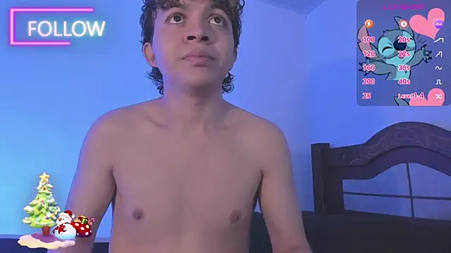 Snapshot of Lucaas_King chatting on 12-11-24, 04:42 Lucaas King online show from 12-11-24, 04:42