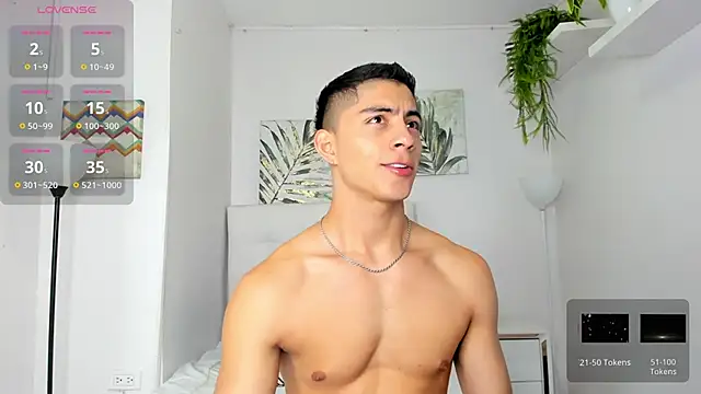 Snapshot of Matty_Adams chatting on 03-14-25, 03:58 Matty Adams online show from 03-14-25, 03:58